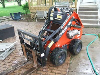 thomas 25g mini skid steer specs|25gt specs.